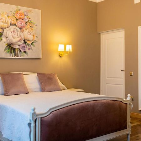 The Corner House Apartamento Hunedoara Exterior foto
