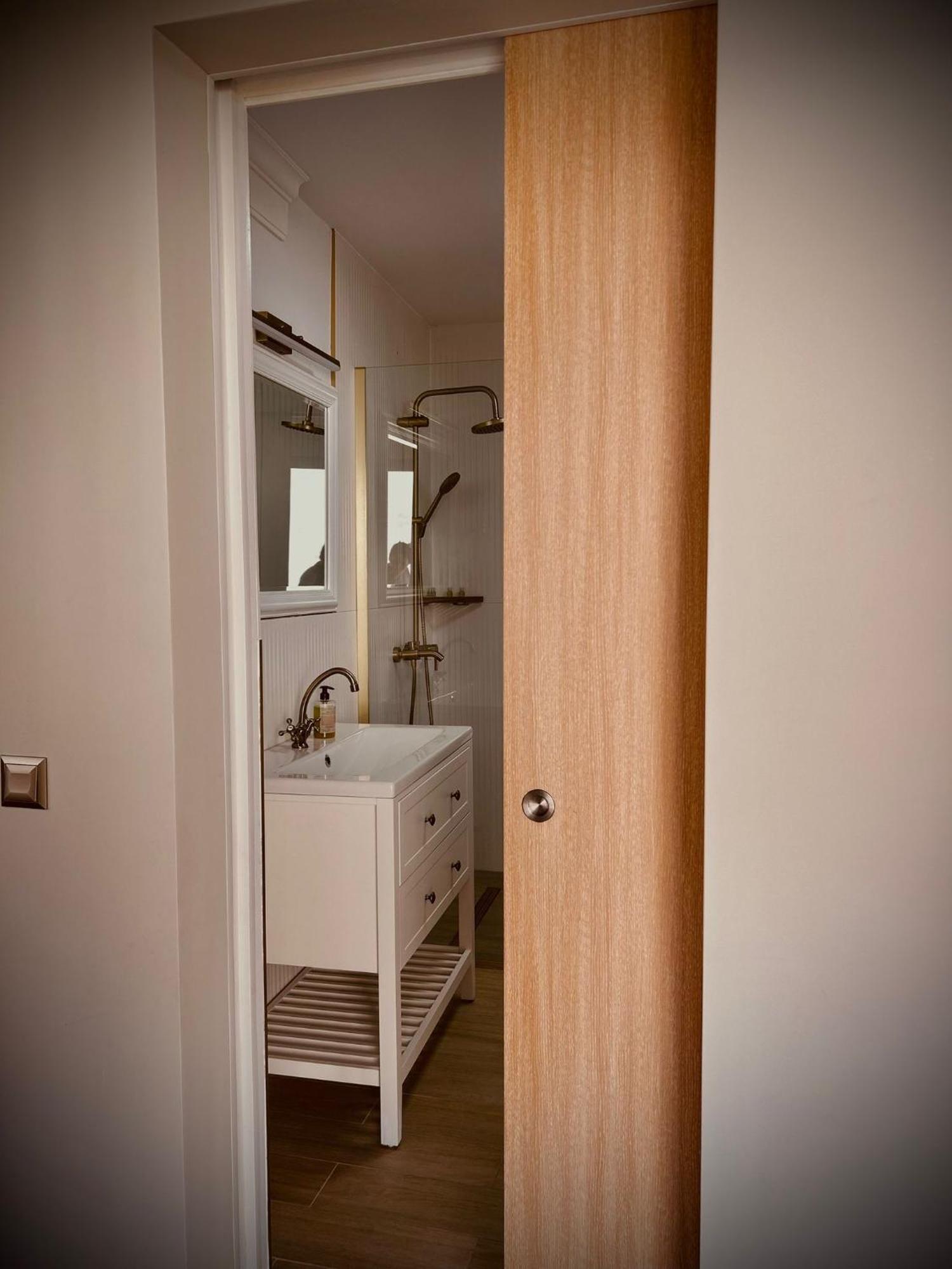 The Corner House Apartamento Hunedoara Exterior foto